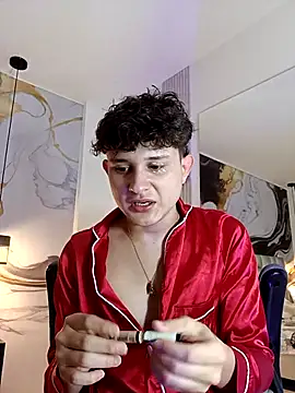 Snapshot of Nathan_Bluee chatting on September 12, 11:43 am Nathan Bluee online show from September 12, 11:43 am