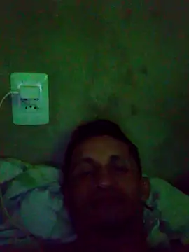 Snapshot of dotado20robson chatting on May 2, 6:24 pm dotado20robson online show from May 2, 6:24 pm