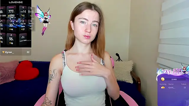 Snapshot of Luxuryalma chatting on December 20, 6:19 am Luxuryalma online show from December 20, 6:19 am