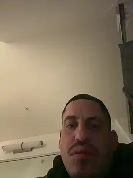 Snapshot of juicyj1311 chatting on February 7, 6:50 am juicyj1311 online show from February 7, 6:50 am