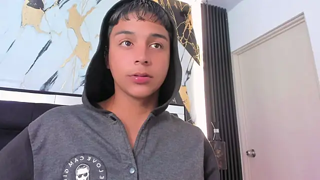 Seductivo jr online show from March 22, 7:34 am