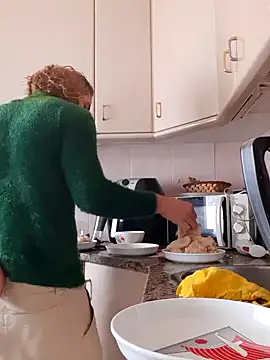 Greacky online show from December 5, 9:39 am