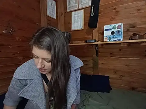 Snapshot of Missmesexycouple69 chatting on May 15, 3:19 pm Missmesexycouple69 online show from May 15, 3:19 pm
