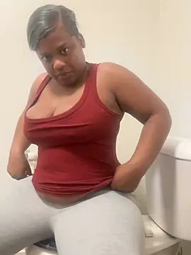 Prettynthick12 online show from June 12, 12:26 pm