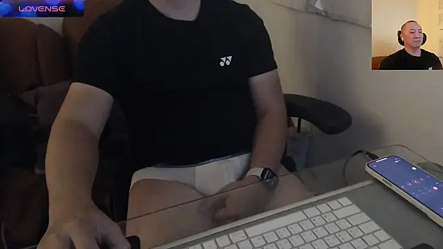 Snapshot of chih515 chatting on December 21, 7:45 am chih515 online show from December 21, 7:45 am