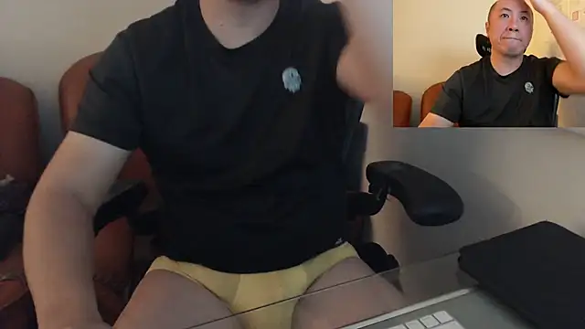 Snapshot of chih515 chatting on February 10, 2:52 am chih515 online show from February 10, 2:52 am