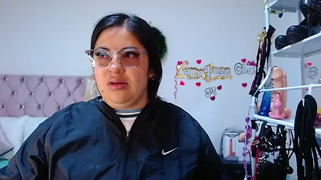 lanaqueen699 online show from January 19, 12:20 pm