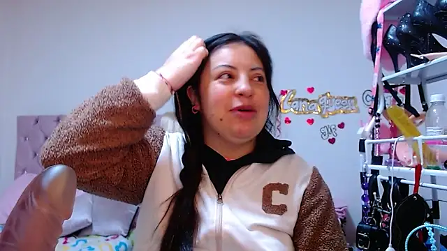 lanaqueen699 online show from March 13, 12:23 pm