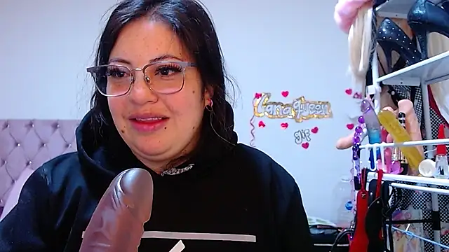 lanaqueen699 online show from March 20, 12:21 pm