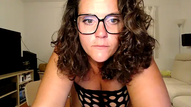 vagina02cam online show from June 26, 12:15 am