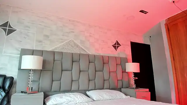 Melany Luv online show from February 13, 9:11 pm