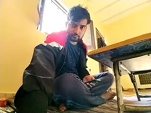 Snapshot of bigvorn6 chatting on December 21, 7:13 am bigvorn6 online show from December 21, 7:13 am