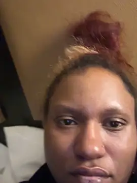 Snapshot of PrettyGal_Tingz chatting on May 26, 7:59 am PrettyGal Tingz online show from May 26, 7:59 am