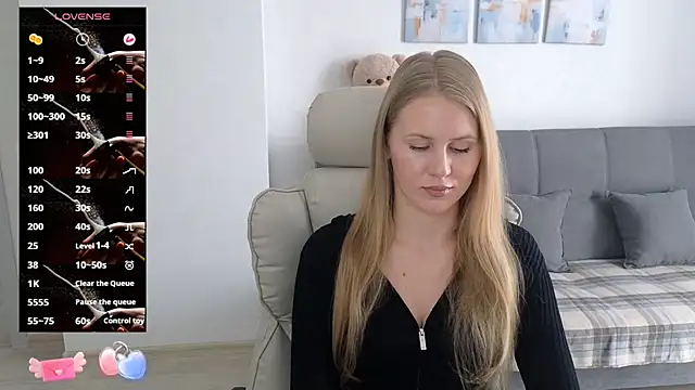 Snapshot of IsabelAllen chatting on March 4, 10:10 am IsabelAllen online show from March 4, 10:10 am