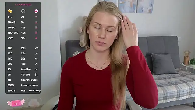 Snapshot of IsabelAllen chatting on April 1, 9:43 am IsabelAllen online show from April 1, 9:43 am
