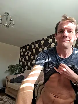 Snapshot of outdoorfun22 chatting on March 3, 2:01 pm outdoorfun22 online show from March 3, 2:01 pm