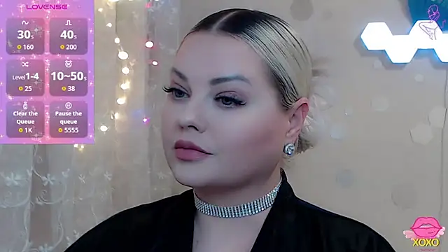 Snapshot of JewellKiss7 chatting on March 3, 5:08 pm JewellKiss7 online show from March 3, 5:08 pm