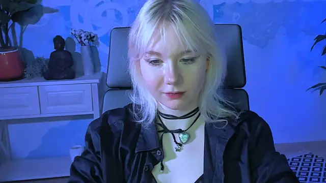 Snapshot of NancyMartinez chatting on March 15, 4:21 pm NancyMartinez online show from March 15, 4:21 pm