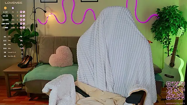 Snapshot of cosycute_ chatting on February 21, 5:25 pm cosycute online show from February 21, 5:25 pm