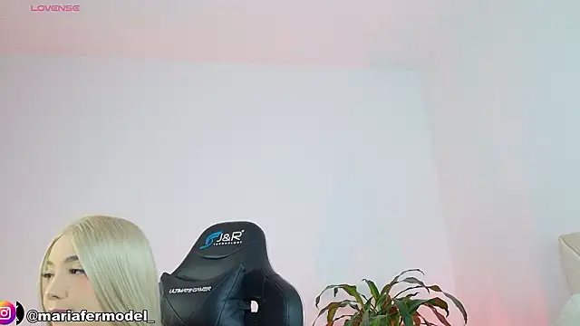 Mariafer05 online show from March 20, 4:01 pm