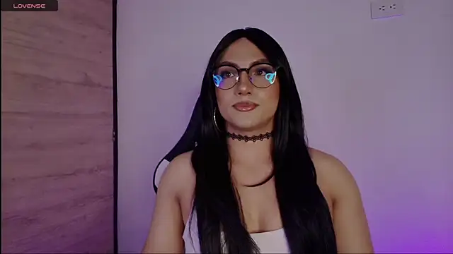 -Sofii  online show from April 25, 8:06 pm