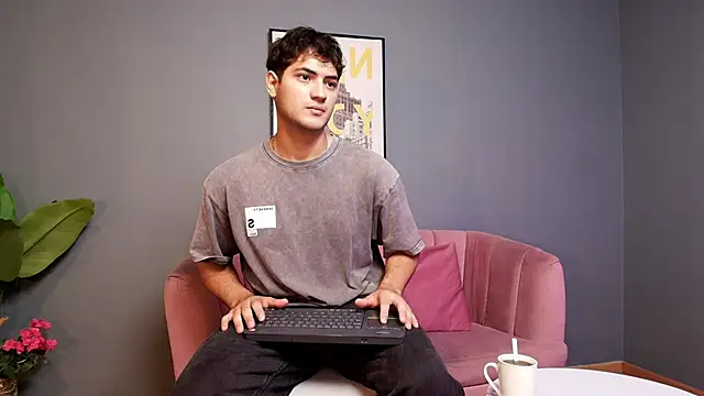 Snapshot of Mark_Evans1_ chatting on November 6, 3:02 pm Mark Evans1 online show from November 6, 3:02 pm