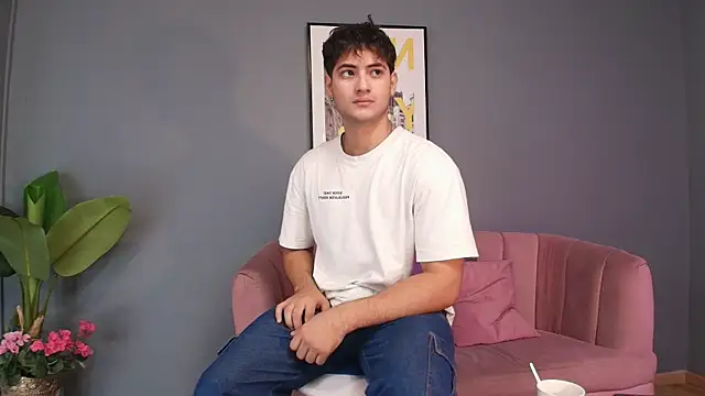 Snapshot of Mark_Evans1_ chatting on November 21, 2:27 pm Mark Evans1 online show from November 21, 2:27 pm
