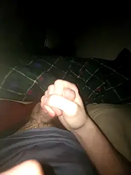 Snapshot of SoloExploder101 chatting on March 19, 1:31 am SoloExploder101 online show from March 19, 1:31 am