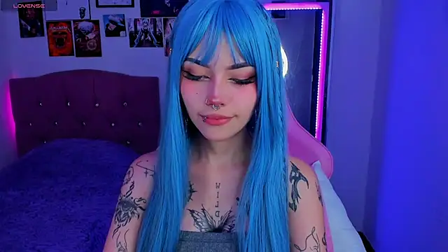 Snapshot of adri_tom44 chatting on March 3, 2:58 am adri tom44 online show from March 3, 2:58 am