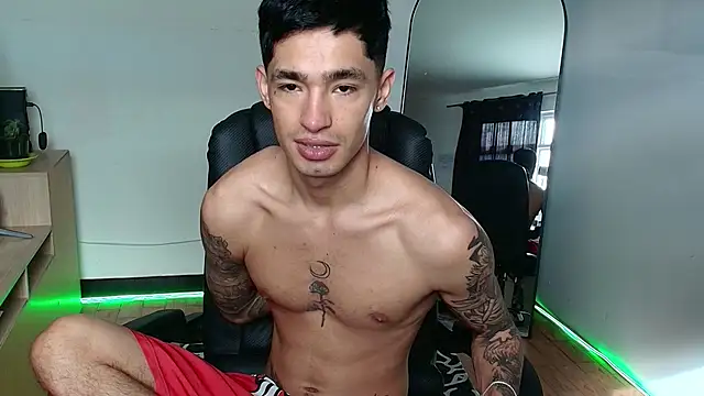 Damon  333 online show from November 26, 8:21 pm