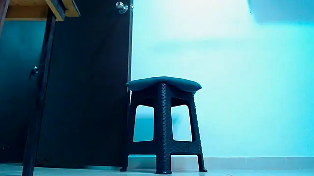 Snapshot of mastersmits chatting on February 13, 3:57 am mastersmits online show from February 13, 3:57 am