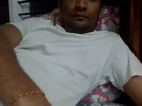 Snapshot of NiceBoy9099 chatting on January 17, 5:51 pm NiceBoy9099 online show from January 17, 5:51 pm