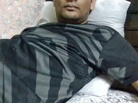 Snapshot of NiceBoy9099 chatting on February 6, 4:58 pm NiceBoy9099 online show from February 6, 4:58 pm