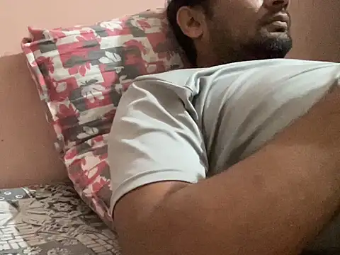 Snapshot of NiceBoy9099 chatting on October 24, 5:09 pm NiceBoy9099 online show from October 24, 5:09 pm