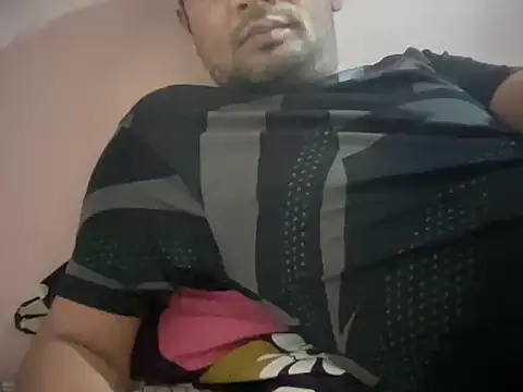 NiceBoy9099 online show from May 28, 8:11 am