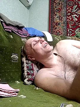 Pineapple04 online show from March 14, 6:46 pm