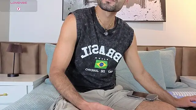 Snapshot of Ethan__Walker chatting on July 16, 7:20 pm Ethan Walker online show from July 16, 7:20 pm