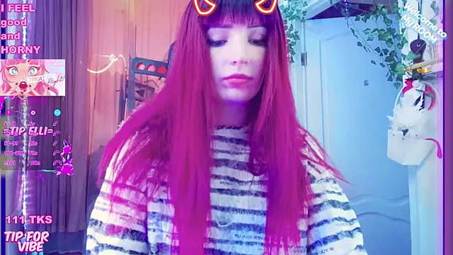 Snapshot of Toxic_Ellies chatting on December 14, 1:49 pm Toxic Ellies online show from December 14, 1:49 pm