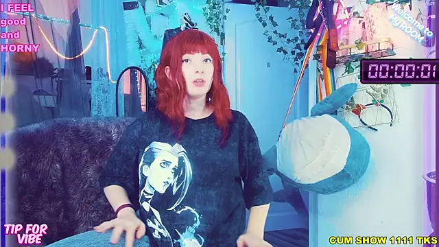 Snapshot of Toxic_Ellies chatting on January 2, 12:57 pm Toxic Ellies online show from January 2, 12:57 pm