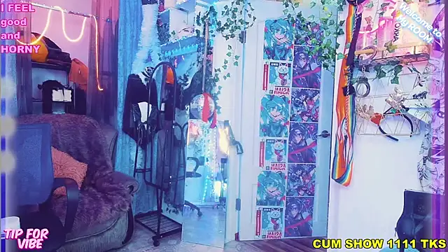 Snapshot of Toxic_Ellies chatting on January 9, 1:24 pm Toxic Ellies online show from January 9, 1:24 pm