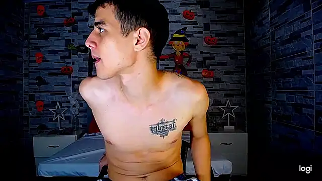 ADAM HOT online show from October 8, 8:50 pm