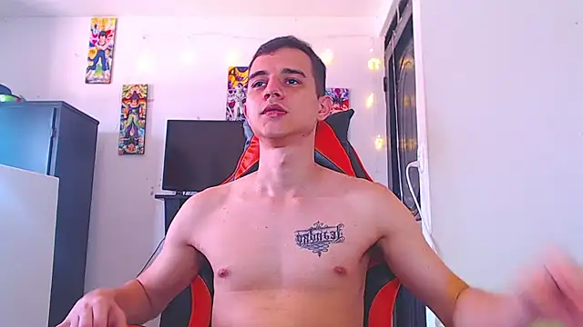 ADAM HOT online show from March 28, 8:08 pm