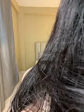 Snapshot of Mavi_Coless chatting on October 10, 12:53 am Mavi Coless online show from October 10, 12:53 am