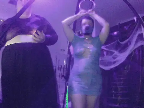 Snapshot of ShibariTurtleDuck chatting on October 19, 8:31 pm ShibariTurtleDuck online show from October 19, 8:31 pm