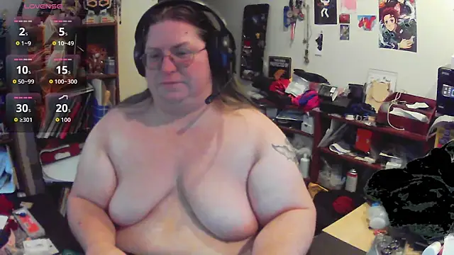 Snapshot of ShibariTurtleDuck chatting on June 11, 1:42 pm ShibariTurtleDuck online show from June 11, 1:42 pm