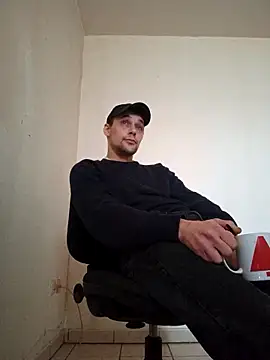 Snapshot of kx93 chatting on February 27, 11:52 am kx93 online show from February 27, 11:52 am