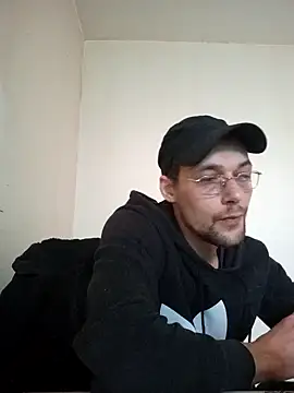 Snapshot of kx93 chatting on March 9, 11:36 am kx93 online show from March 9, 11:36 am