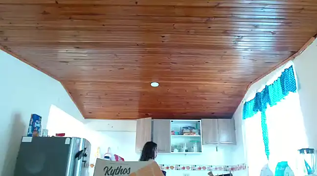 Snapshot of Cuty_sexy_hot chatting on December 21, 5:51 pm Cuty sexy hot online show from December 21, 5:51 pm