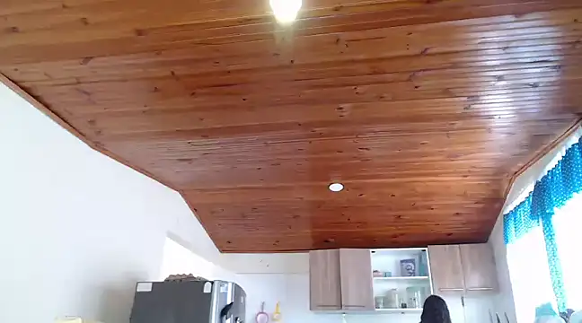 Snapshot of Cuty_sexy_hot chatting on March 8, 2:30 pm Cuty sexy hot online show from March 8, 2:30 pm