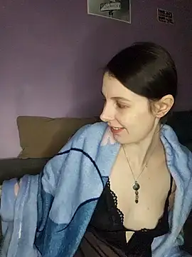 chachalette444 online show from March 15, 8:32 pm